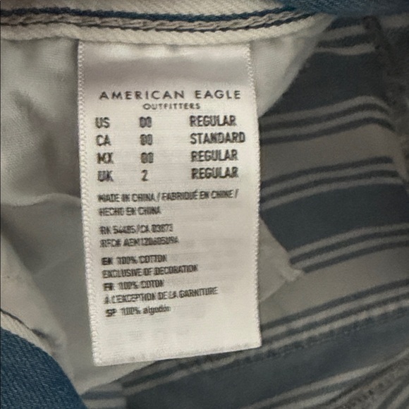 American Eagle Striped Blue and White Mom Jeans - Picture 3 of 5